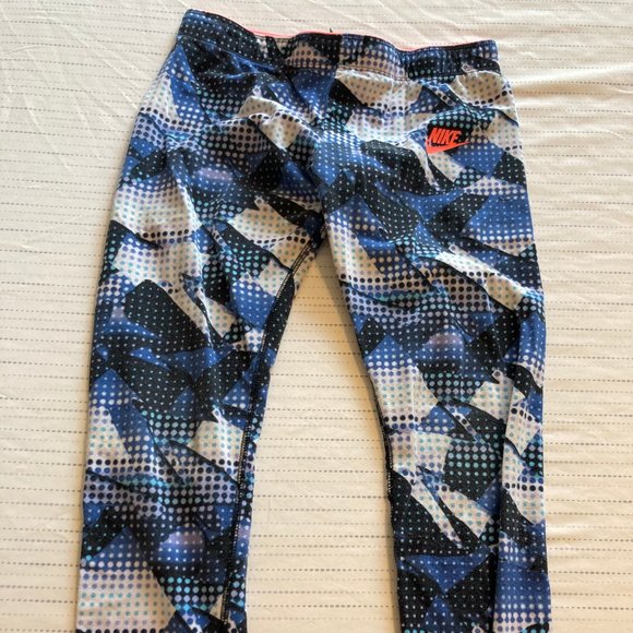 Girls Nike leggings - Picture 1 of 1